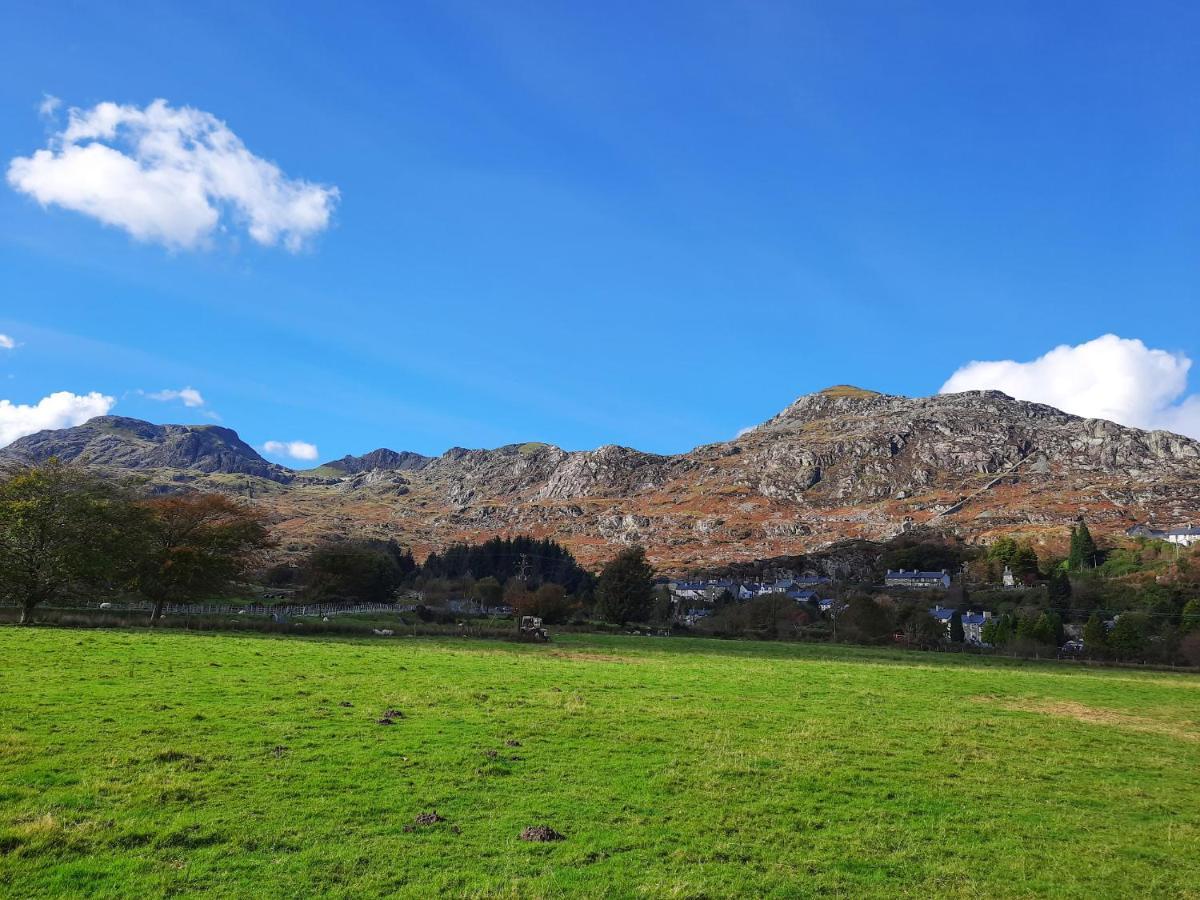 Bwthyn Ger Afon Riverplace Cottage Blaenau Ffestiniog Exterior foto