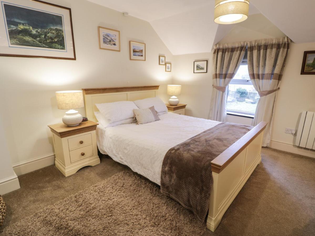 Bwthyn Ger Afon Riverplace Cottage Blaenau Ffestiniog Exterior foto
