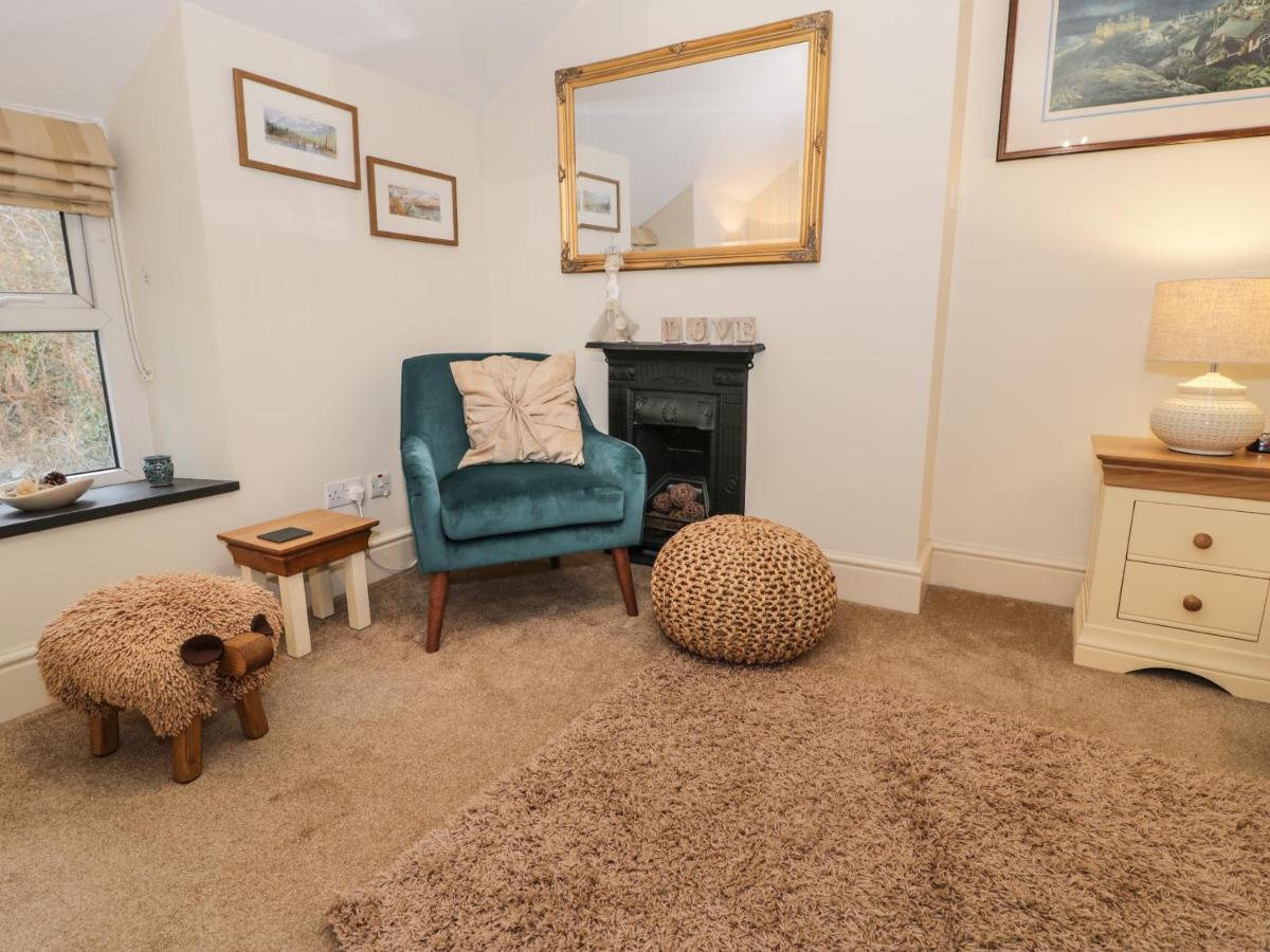 Bwthyn Ger Afon Riverplace Cottage Blaenau Ffestiniog Exterior foto
